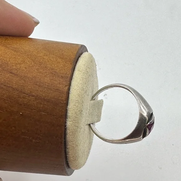 Sz. 6.75 Vintage 925 Sterling Silver Ring with Genuine Garnet - Picture 6 of 9